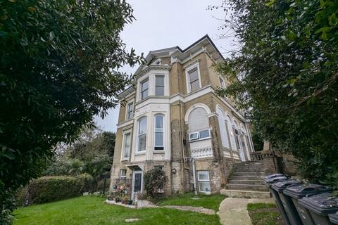 1 bedroom apartment to rent, Westhill Road, Ryde