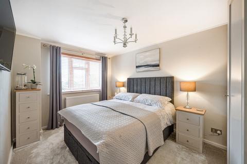 3 bedroom terraced house for sale, Bushey Close, High Wycombe, Buckinghamshire