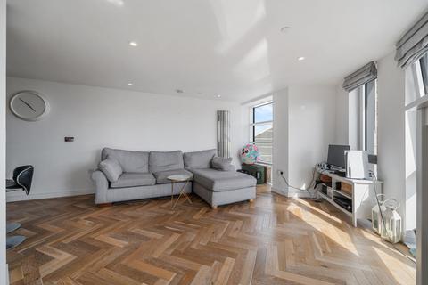 2 bedroom flat to rent, Eagle Point, City Road ,London EC1V