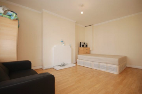 12 bedroom flat for sale, Kingsland High Street, London E8