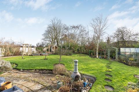 15 Bury Close, Harlington, Dunstable, LU5 6LP