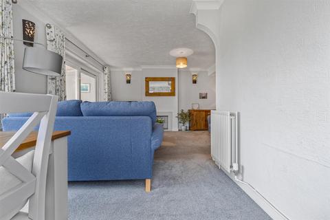 15 Bury Close, Harlington, Dunstable, LU5 6LP