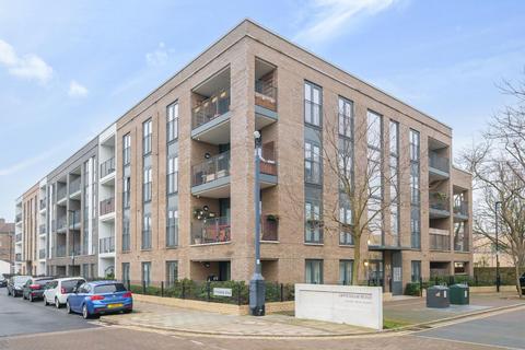 2 bedroom flat for sale, Offenham Road, Oval