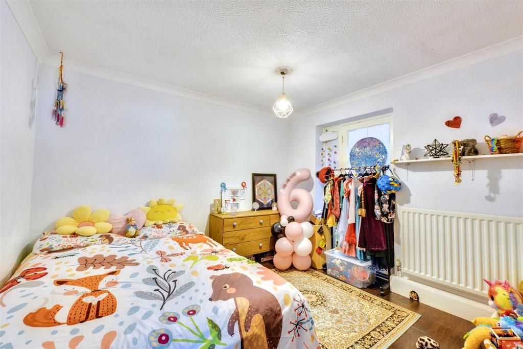 Bedroom 2 1.jpeg