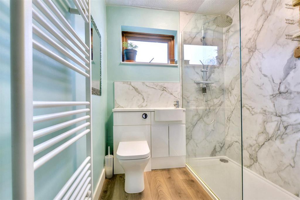 Bathroom.jpeg