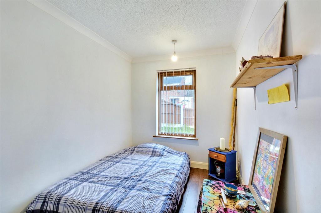 Bedroom 1 1.jpeg