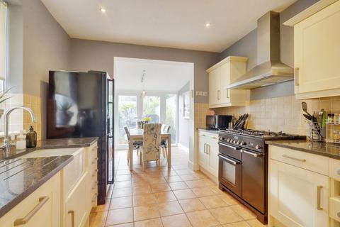 3 bedroom terraced house for sale, Pall Mall, Leigh-on-sea, SS9