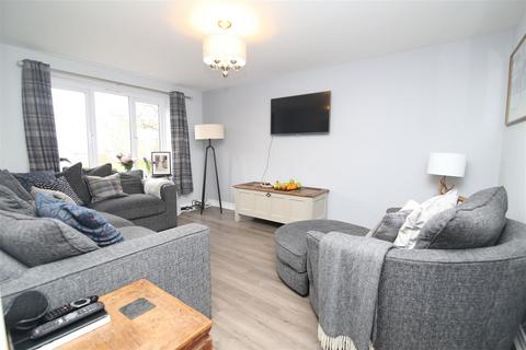 4 bedroom semi-detached house for sale, Gale Way, Tiverton EX16