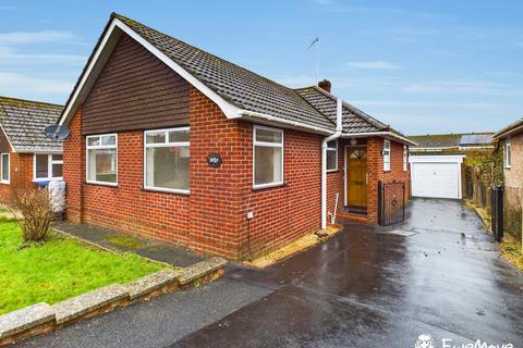 3 bedroom detached bungalow for sale, 8 Moot Gardens, Downton, Salisbury