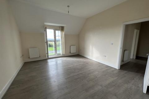 2 bedroom apartment to rent, 14 Y Corsydd, Llanelli