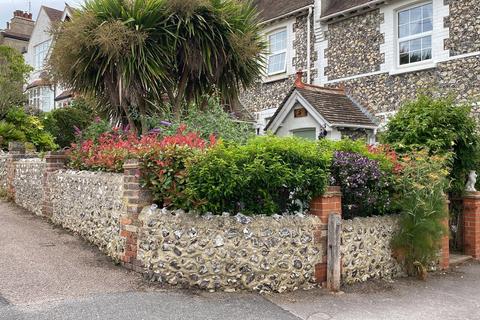 2 bedroom end of terrace house for sale, Nevill Road, Rottingdean , East Sussex, BN2