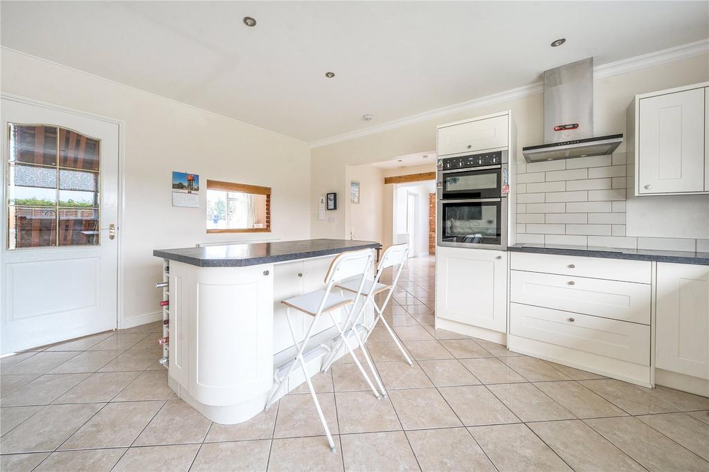 Main Kitchen