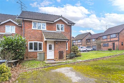 2 bedroom end of terrace house for sale, Shaftesbury Mount, Blackwater, Camberley, Hampshire, GU17