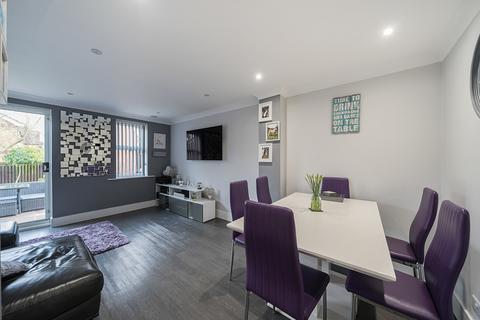 3 bedroom end of terrace house for sale, Cherry Hills, Watford, Hertfordshire