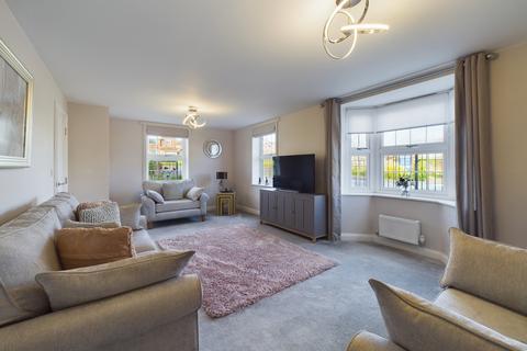 4 bedroom detached house for sale, Mulberry Walk, Havant PO9