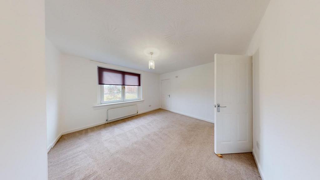 122-Muirhouse-Avenue-01232025 171131.jpg