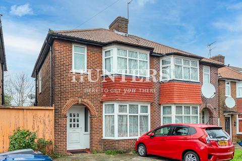 3 bedroom house for sale, Cumbrian Gardens, London, NW2