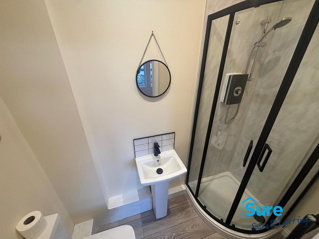 En Suite 1