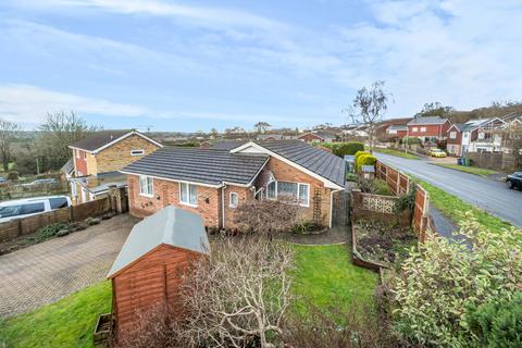 3 bedroom bungalow for sale, Divers Close, Alton, Hampshire, GU34