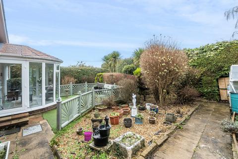 3 bedroom bungalow for sale, Divers Close, Alton, Hampshire, GU34