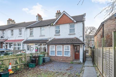 2 bedroom flat for sale, Stanley Road, Carshalton