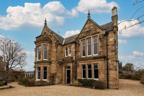 Wester Riggs, 25 Broomieknowe, Lasswade, EH18 1LN