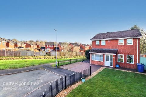 4 bedroom detached house for sale, Fairlawns, Newcastle