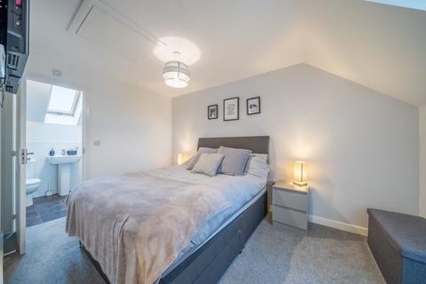 4 Goldcrest Road, Maghull, Liverpool, L31 1LT