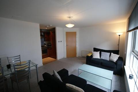 2 bedroom flat to rent, Dunblane Street, Glasgow G4