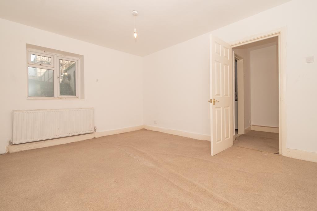 General Flat 1, 3 Ma