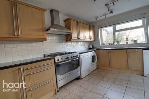 3 bedroom terraced house for sale, Sherrard Road, London