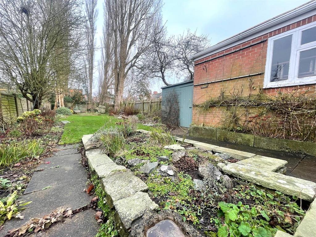 Garden 1.jpg