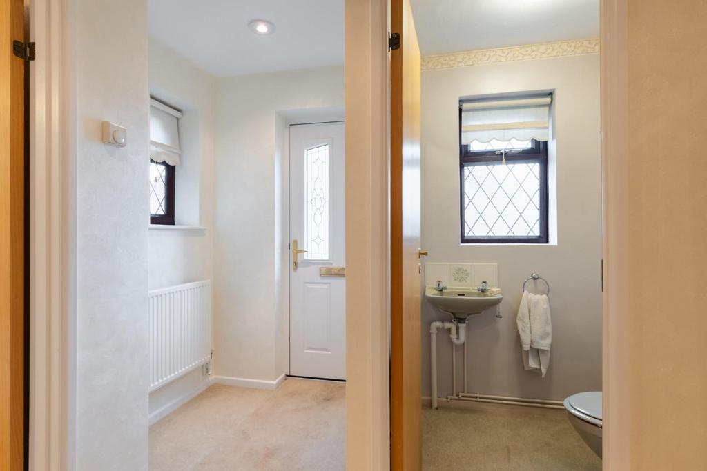 Hall and wc-1.jpg