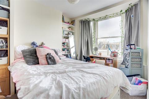 4 bedroom terraced house to rent, Kensington Place, Brighton, BN1