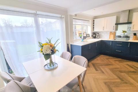 3 bedroom end of terrace house for sale, Fieldway, Lindfield, RH16