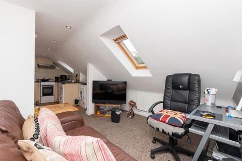 1 bedroom flat for sale, Southey Avenue, Bristol, Gloucestershire, BS15 1QT