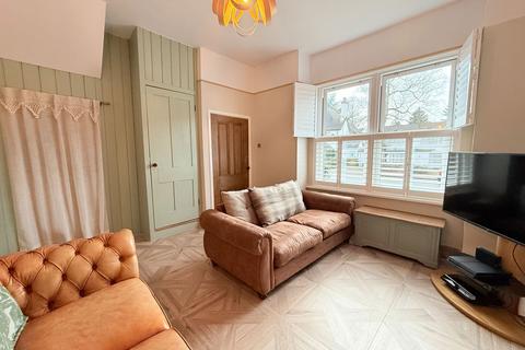 3 bedroom semi-detached house for sale, Kineton Green Road, Solihull