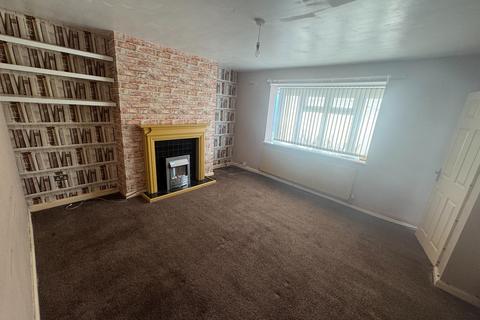 3 bedroom semi-detached house to rent, Coronation Road, Wolverhampton WV10