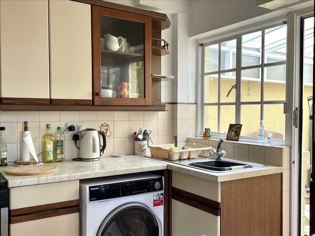 Kitchen area