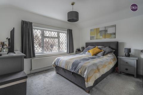 2 bedroom end of terrace house for sale, Dickinson Avenue, Rickmansworth WD3