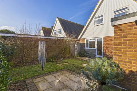 3 bedroom detached house for sale, Doone End, Ferring