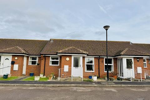 2 bedroom bungalow for sale, Chiltern Close, Benson