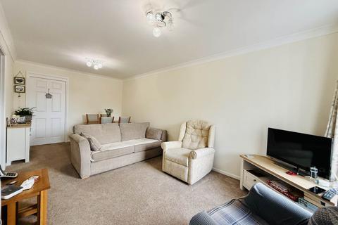 2 bedroom bungalow for sale, Chiltern Close, Benson