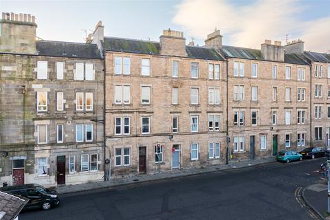 28/8 Broughton Road, Edinburgh, EH7 4ED