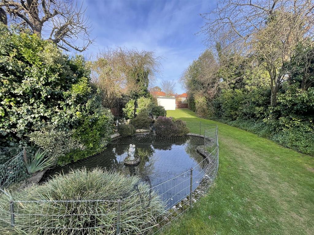 Garden.jpg