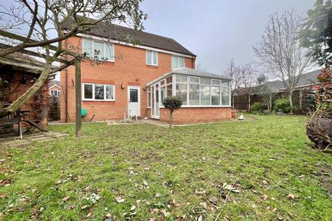 4 bedroom detached house for sale, Wood Street, South Hiendley, Barnsley