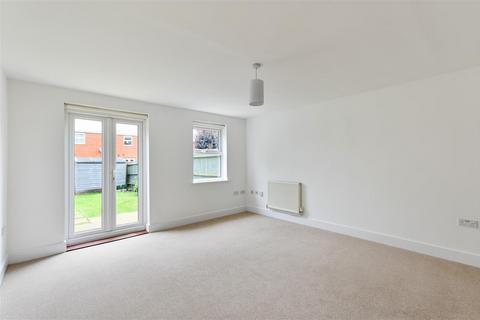 4 bedroom house for sale, Barrow Gardens, Redhill RH1