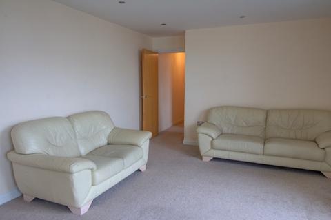 2 bedroom flat to rent, Watkin Road, Leicester LE2