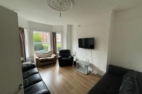 Wellington Road, Manchester M20