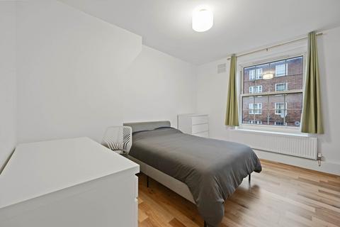 2 bedroom flat to rent, Martin House, London